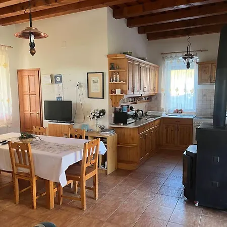 Banvoelgye Vendeghaz Es 3* Banhorvati