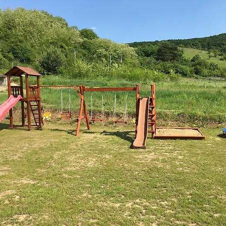 招待所 Banvoelgye Vendeghaz Es